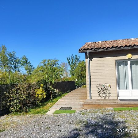 Chambre 20M2 Avec Salle De Bain Privee Dans Maison En Bois ラヴォール エクステリア 写真