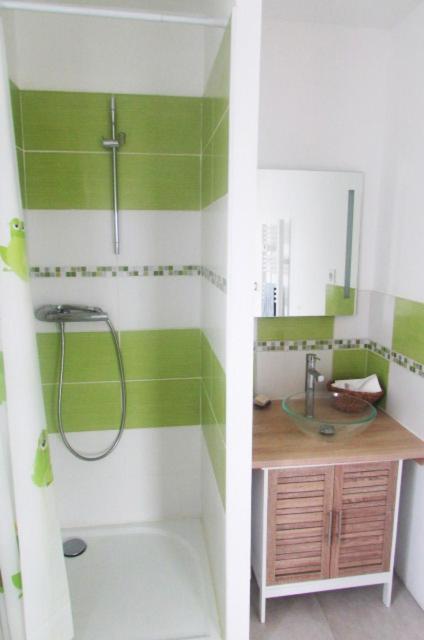 Chambre 20M2 Avec Salle De Bain Privee Dans Maison En Bois ラヴォール エクステリア 写真